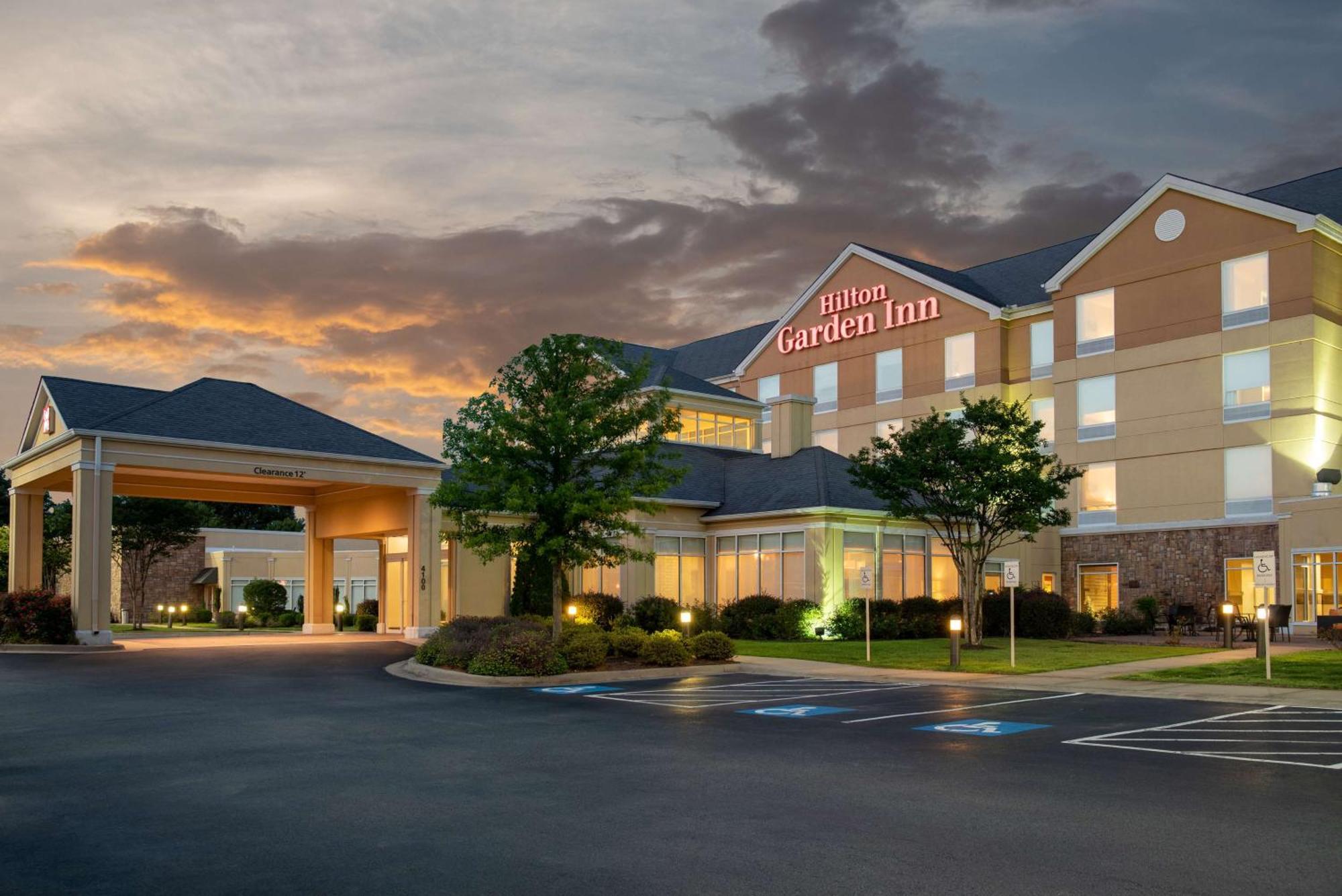 Hilton Garden Inn North Little Rock Exterior photo